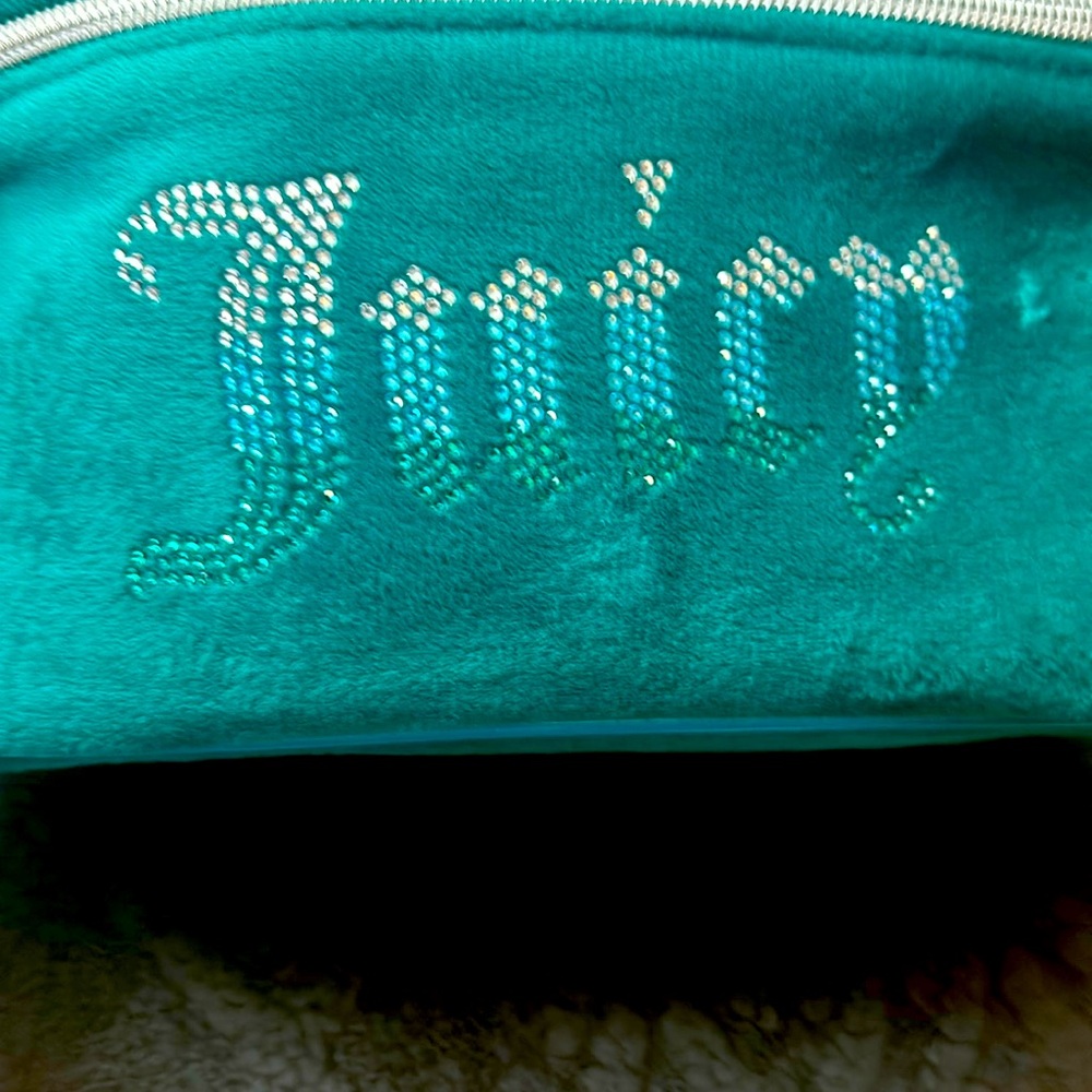 JUICY COUTURE 🧳 TRAVEL BAG 🧳 🧳👜